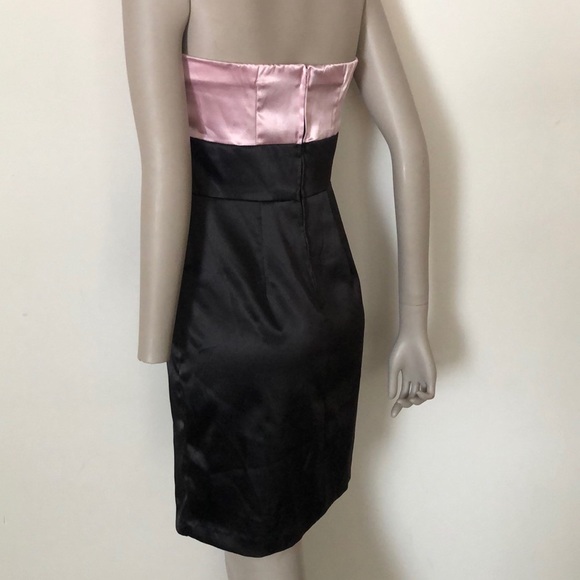 🚨 Mean Girls Dress Alert🚨 pink&black satin dress - Picture 5 of 7